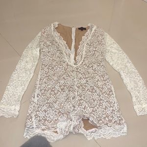 Lace romper